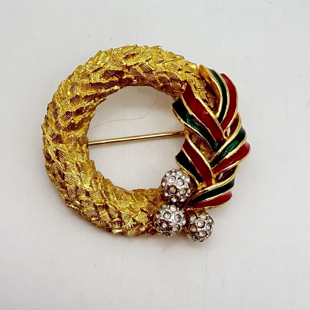 Vintage A&S Attwood Sawyer Christmas‎ Brooch Pin Wreath Classic Designer England